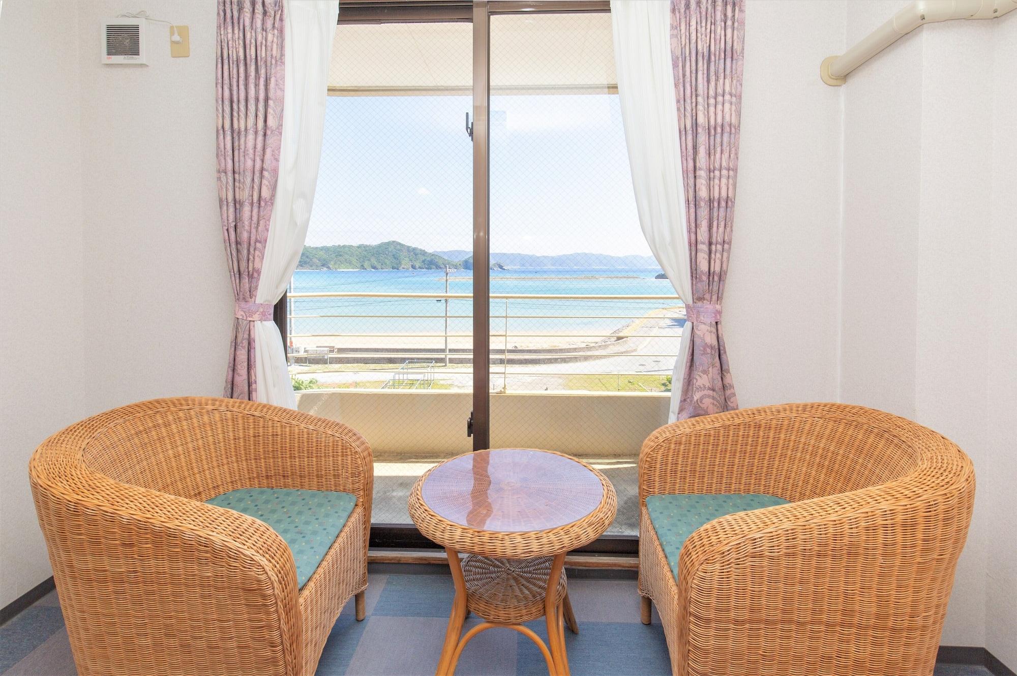 Kerama Beach Hotel Zamami Buitenkant foto