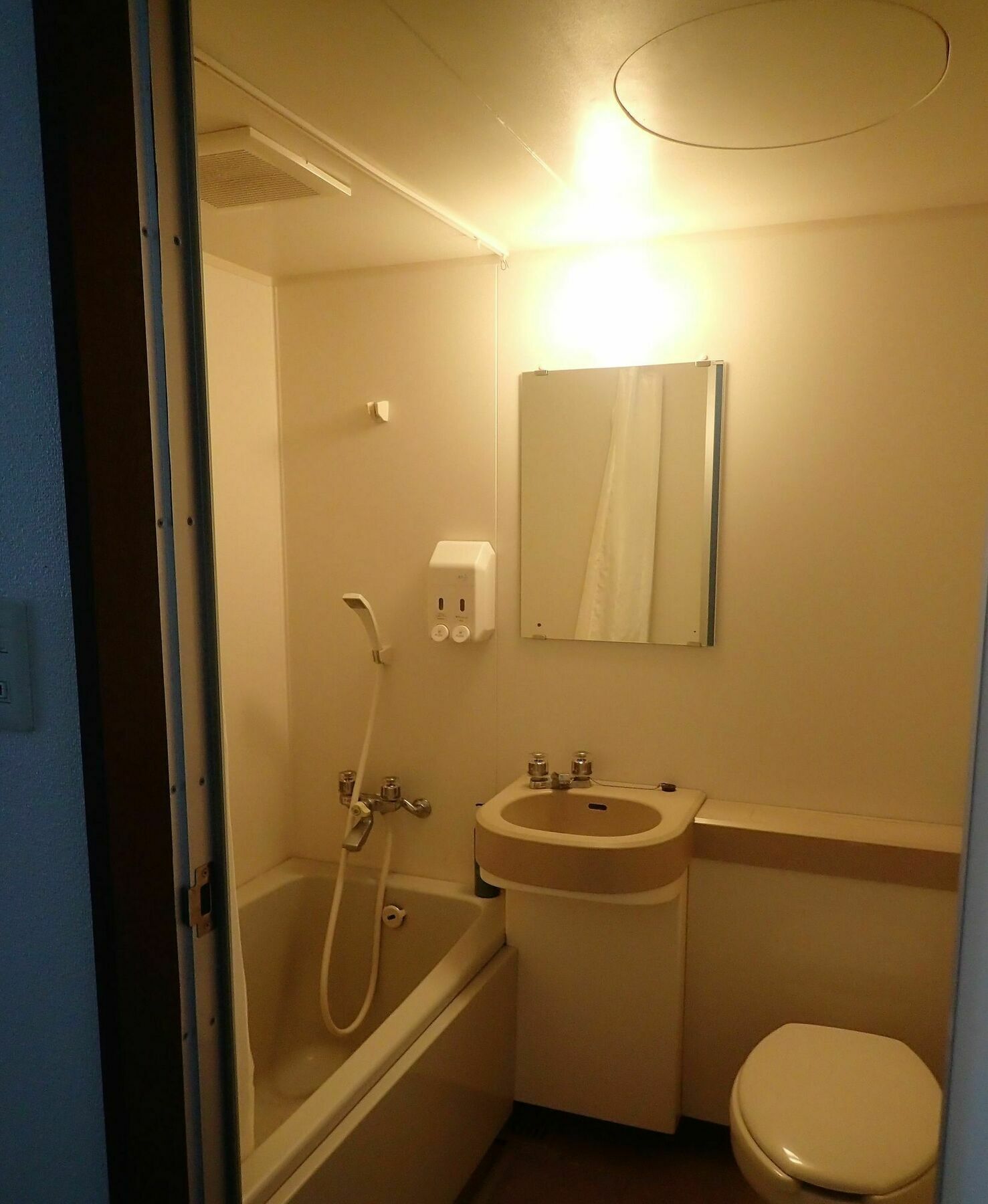 Kerama Beach Hotel Zamami Buitenkant foto